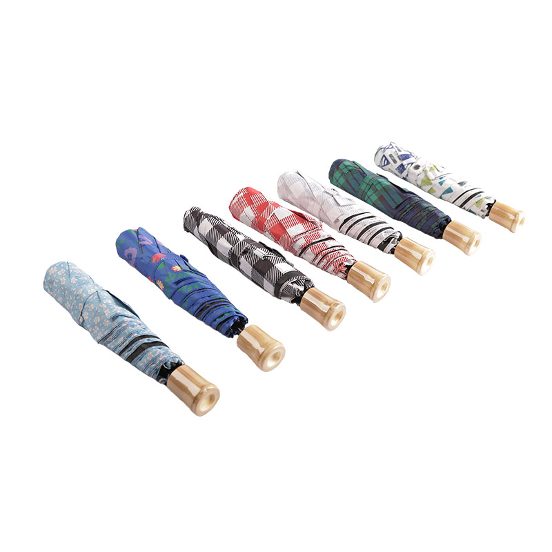 Pongee Corak Berbilang Mini Dengan Payung Tiga Lipatan Bersalut-0E6B0423