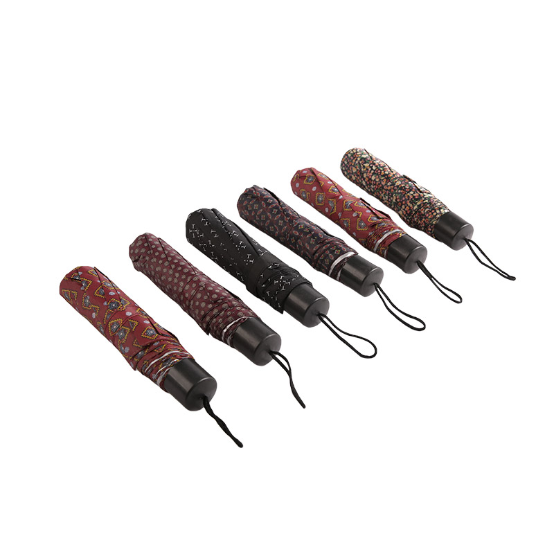 Polieser Berskala Harian Dengan Payung Tiga Lipatan Bersalut Perak-0E6B0523